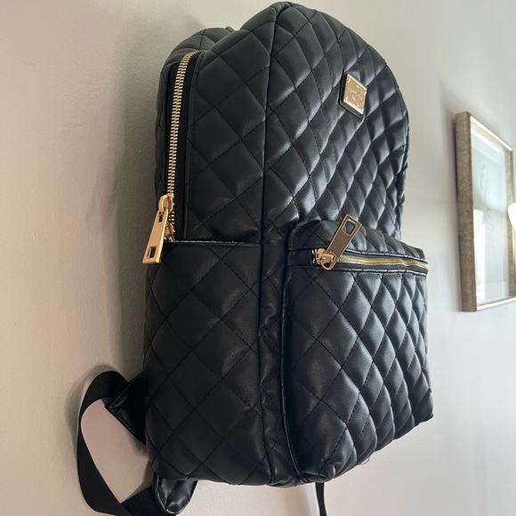 Sandy Lisa St. Tropez Black Puffer Backpack main image 8